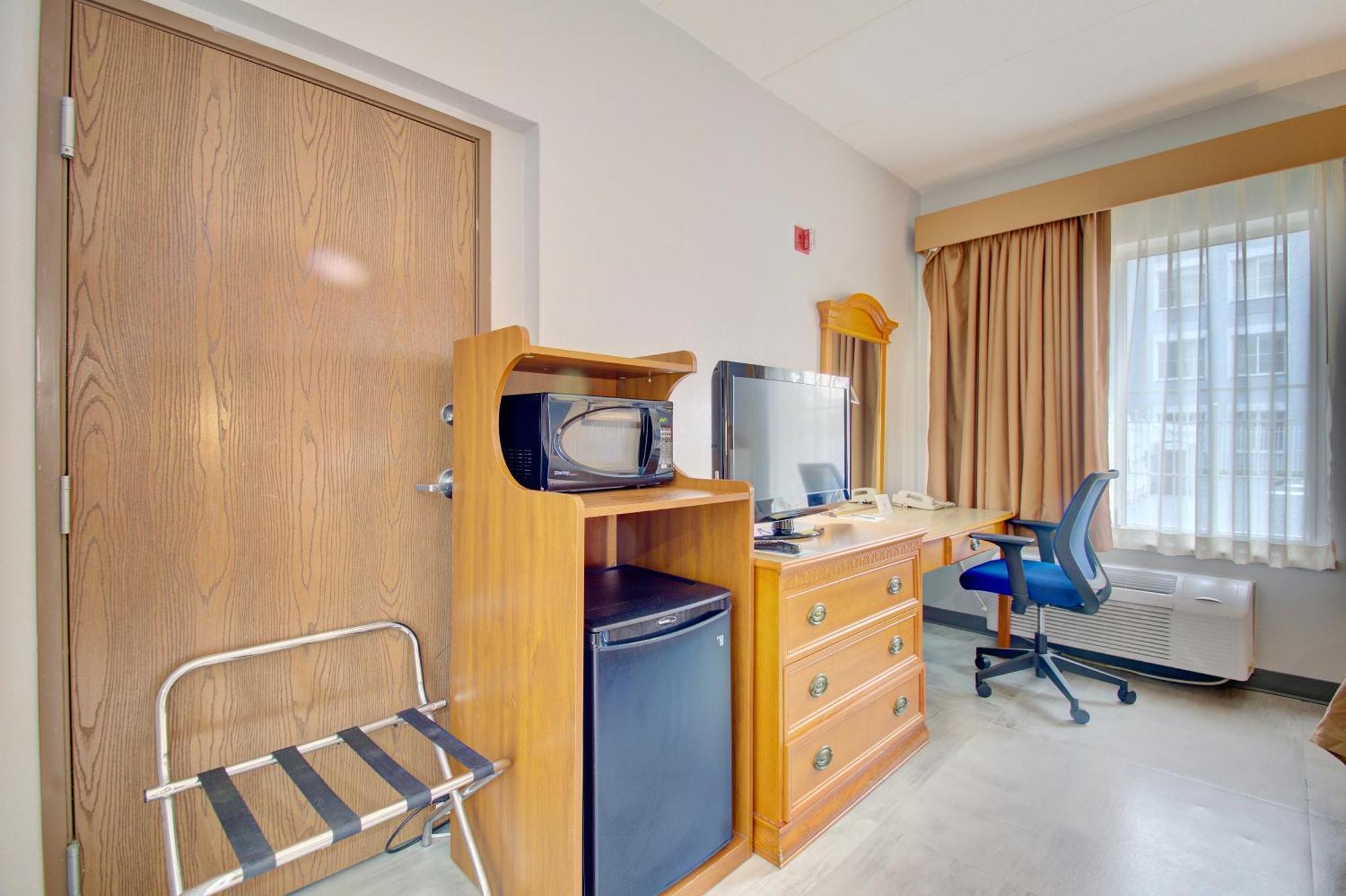 Quality Inn & Suites Cvg Airport Erlanger Εξωτερικό φωτογραφία