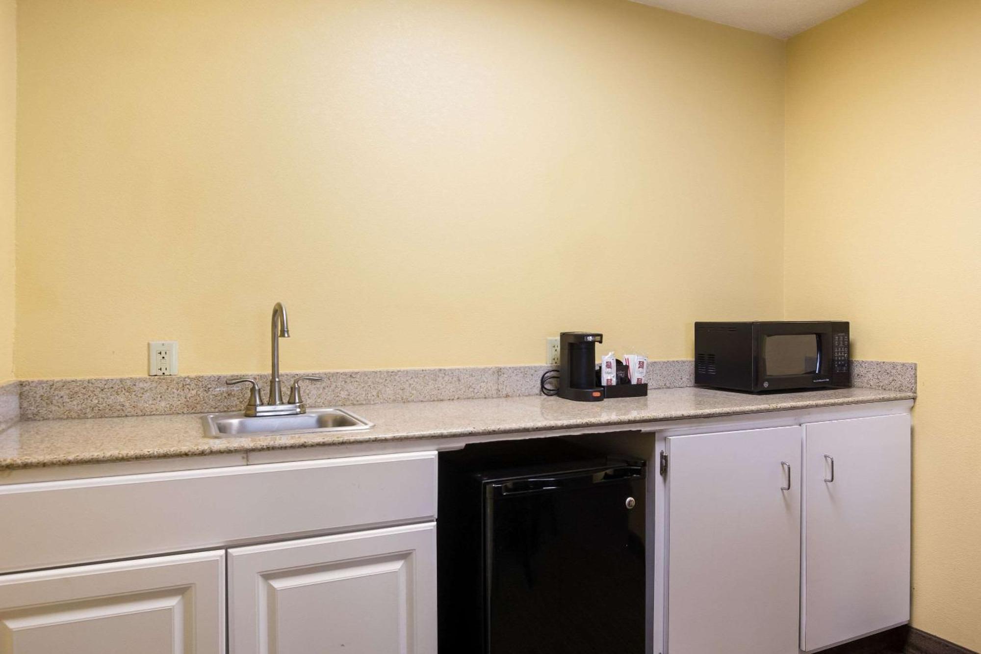 Quality Inn & Suites Cvg Airport Erlanger Εξωτερικό φωτογραφία