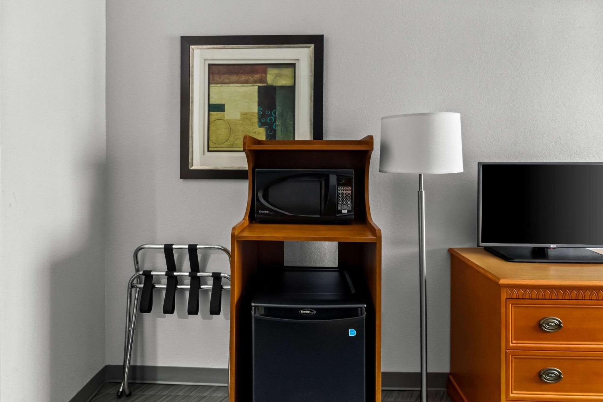 Quality Inn & Suites Cvg Airport Erlanger Εξωτερικό φωτογραφία